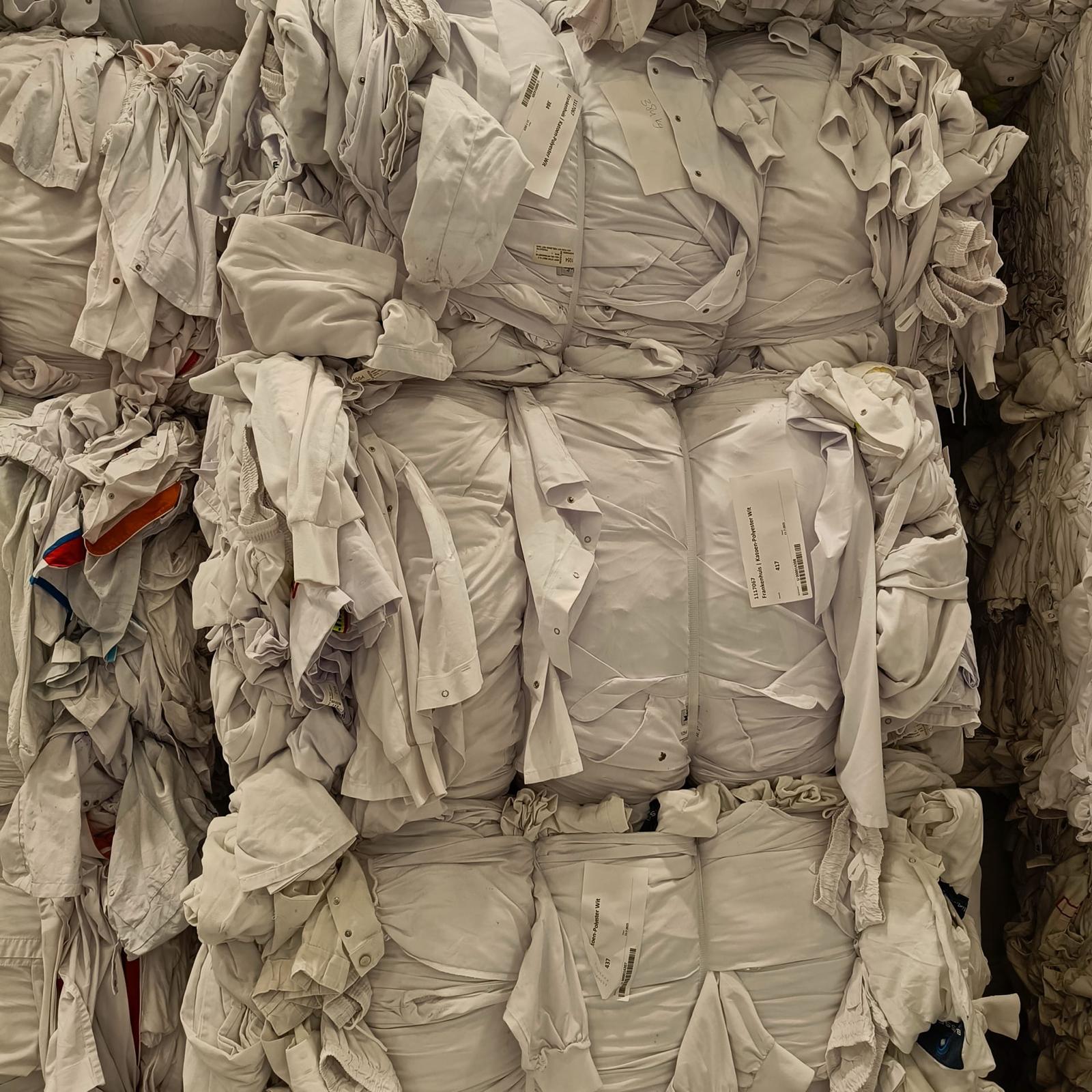 Medical Uniforms and Doctors Clothes